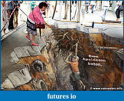 Click image for larger version

Name:	julian-beever.jpg
Views:	364
Size:	74.6 KB
ID:	27808