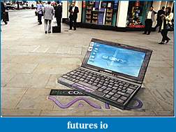 Click image for larger version

Name:	julian-beever-laptop.jpg
Views:	330
Size:	54.5 KB
ID:	27810